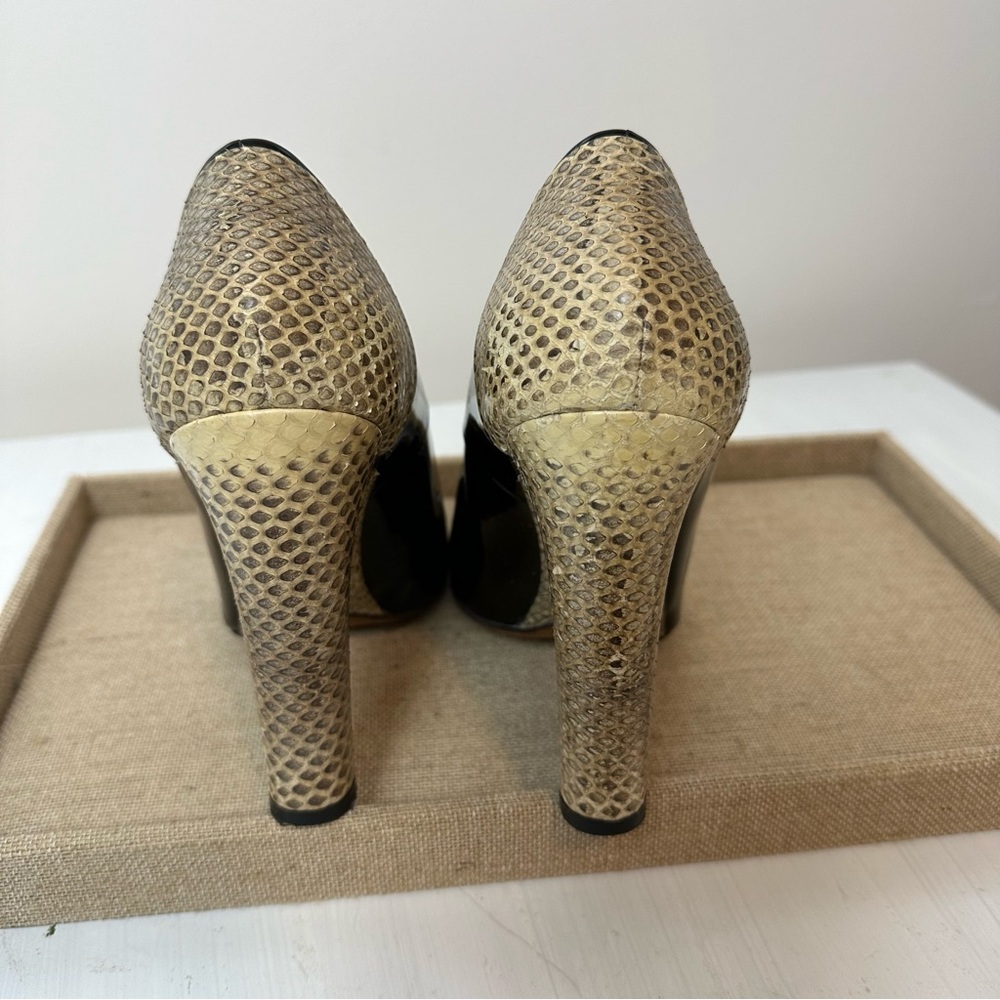 Chloe Black Patent Leather & Python Print Pump - image 4